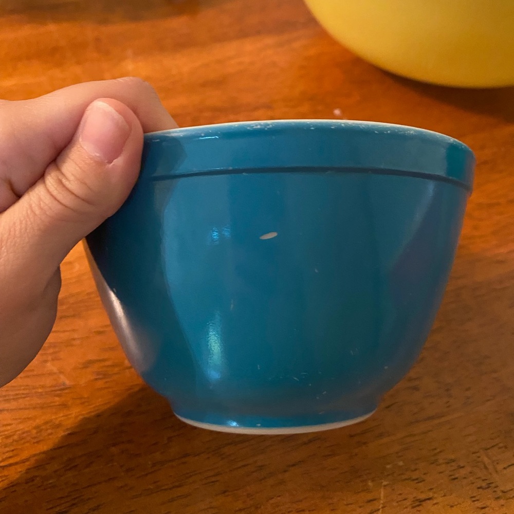 Pyrex Primary Color Nesting Bowls - Picture 3 of 9